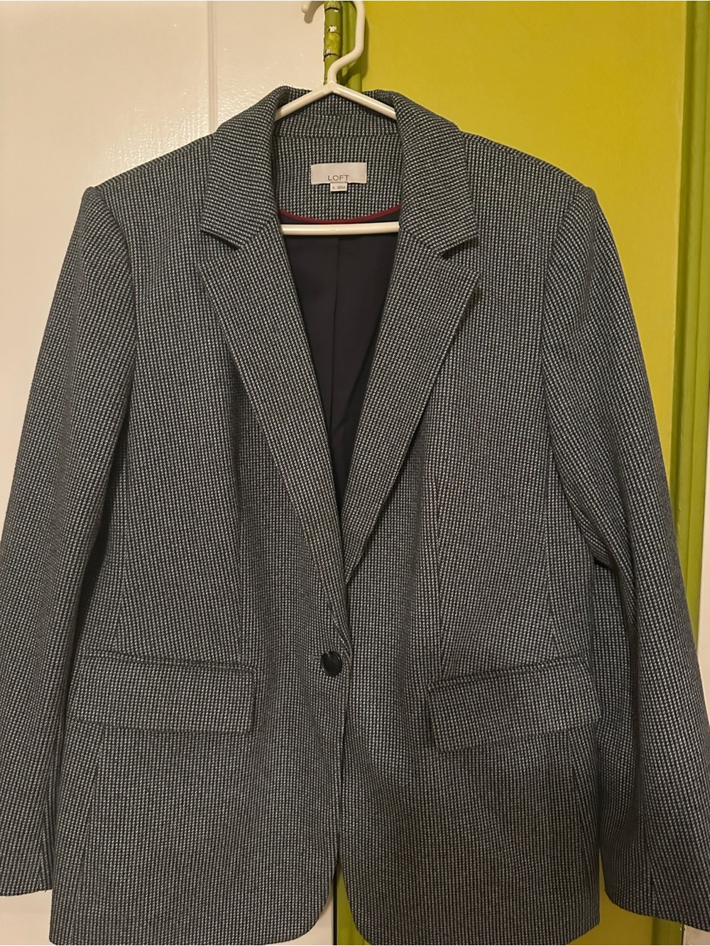 LOFT Black and White Textured Notch-Lapel Blazer